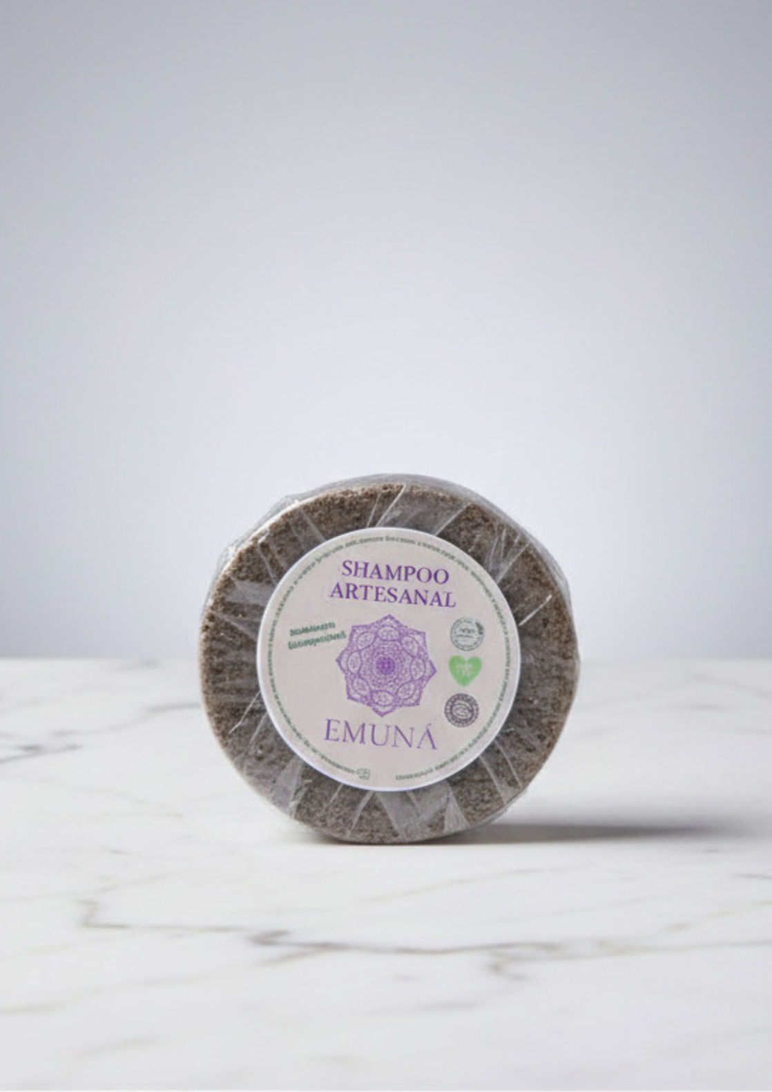 Shampoo sólido de argila verde e alecrim