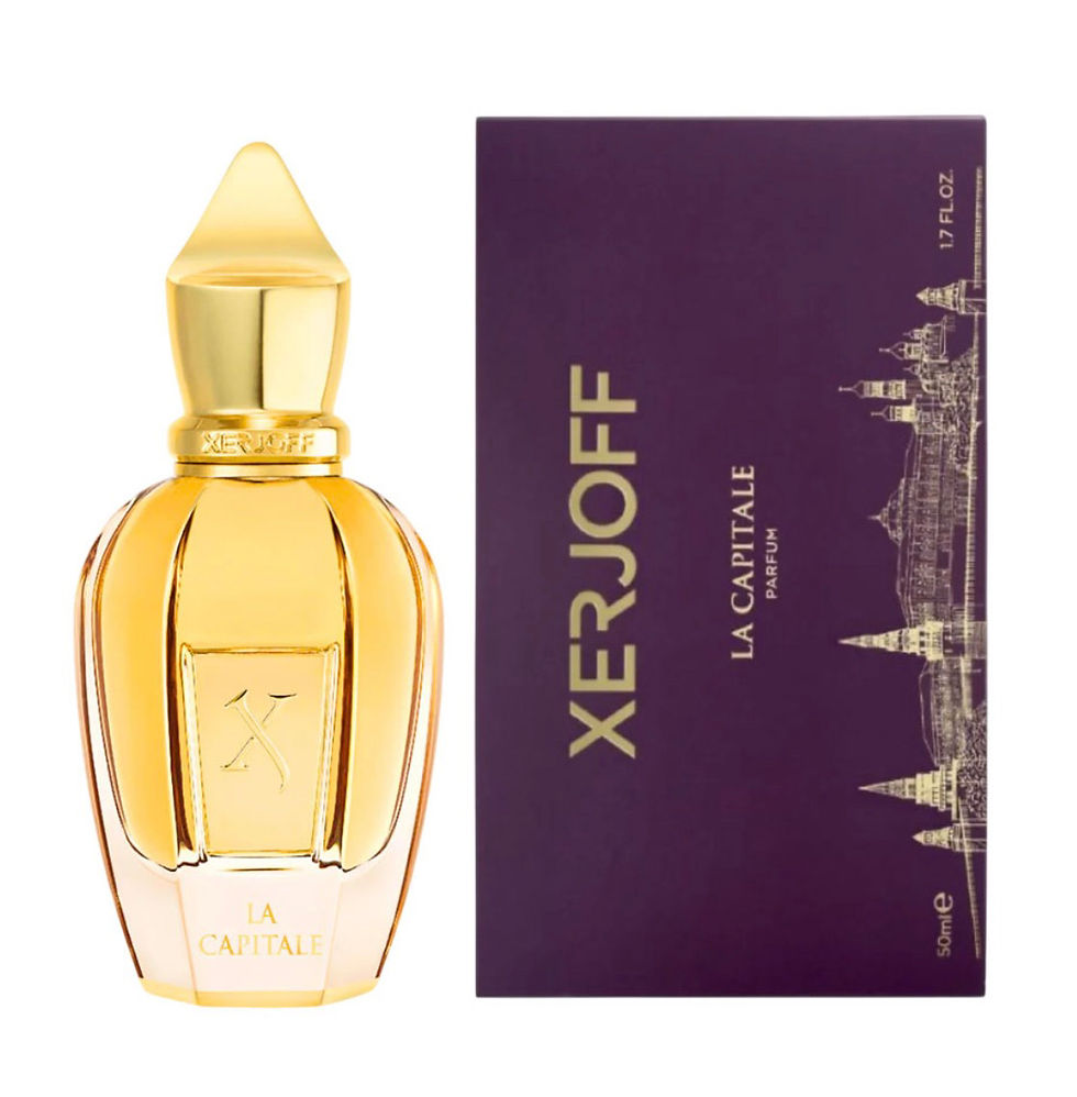 Frasco dourado e embalagem roxa do perfume Xerjoff La Capitale 50ml.