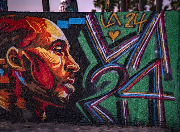 kobe-bryant-mural.jpg