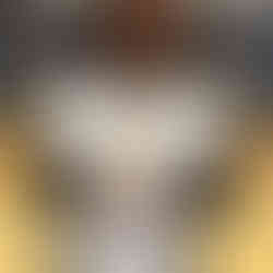 barebow woman podium