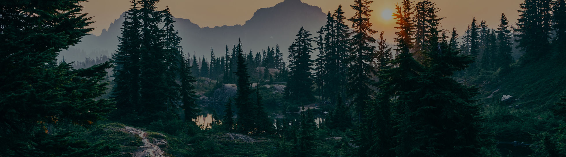 Smoky morning in Cascades_edited.jpg