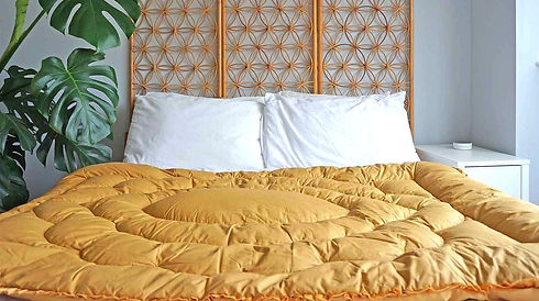 TRADITIONAL HANDMADE EIDERDOWNS IN THE UK