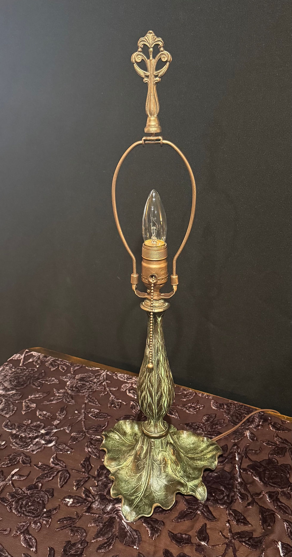 Thumbnail: Victorian Lampshade and Lamp / Sandab Shade