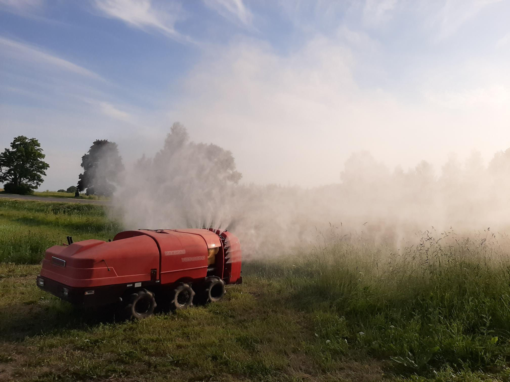 Yanmar  YSS660 D kastmismasin