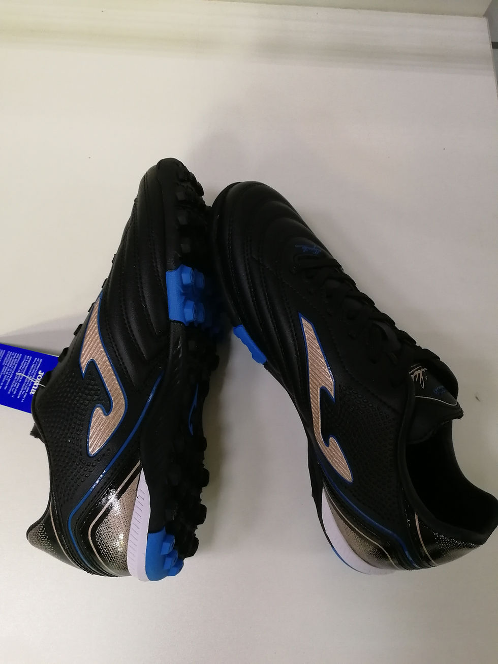 Миниатюра: Сороконожки JOMA AGUILA