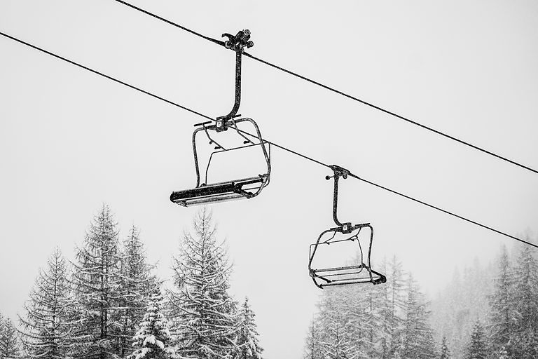 ©NoBadDaysForCarving-Snowing_250126-06757-2.jpg