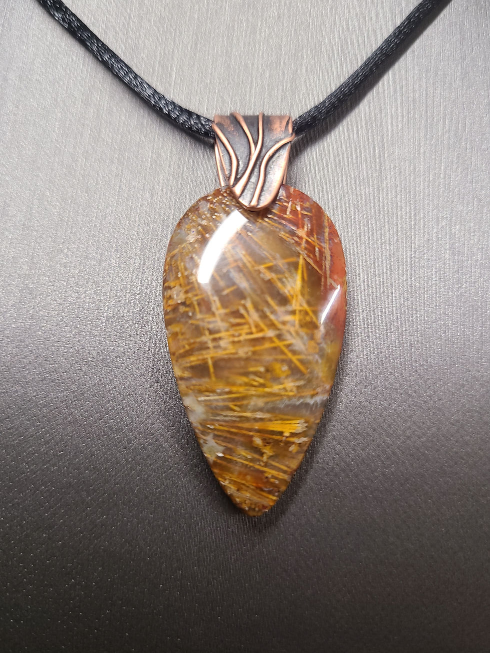 Sagenite Agate Pendant