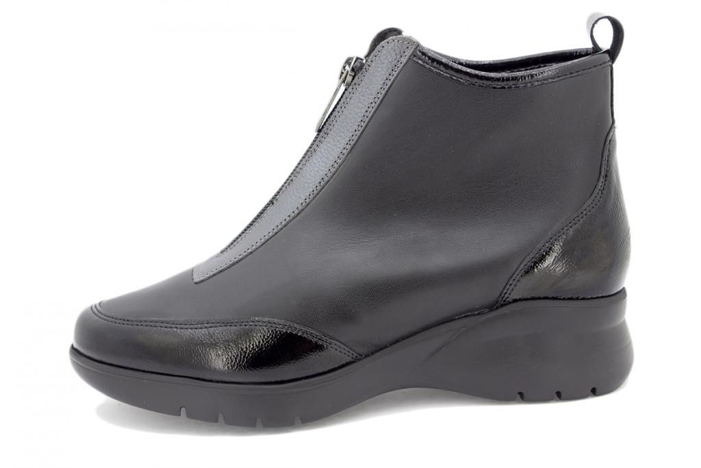 245875 | NEGRO