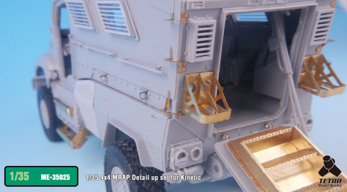 Thumbnail: 1/35 4x4 MRAP Detail up set for Kinetic