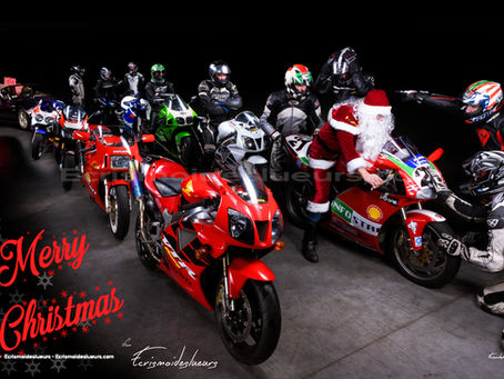 Le Père Noël en moto???