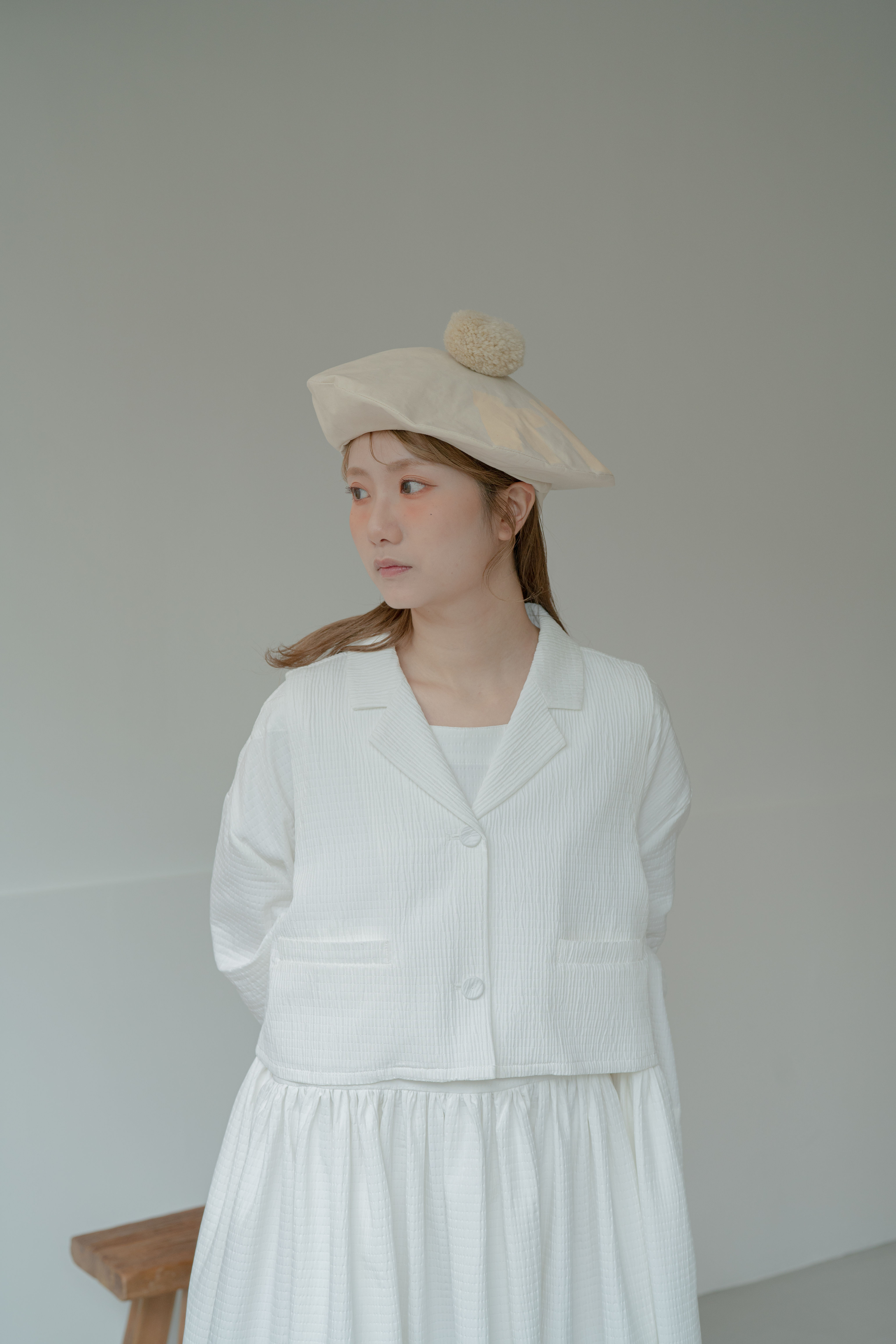 ELEA formal vest - white