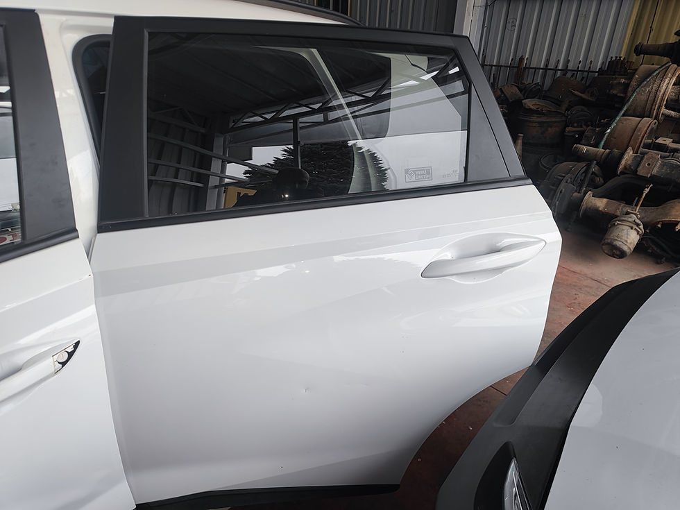Küçük resim: hyundai bayon sol arka kapı çıkma, hyundai bayon sol arka kapı hatasız çıkma, hyundai bayon sol arka kapı orjinal çıkma