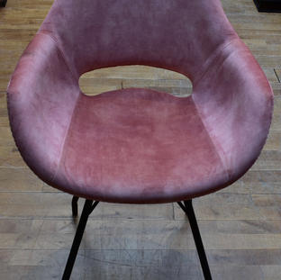 Stoel velvet roze