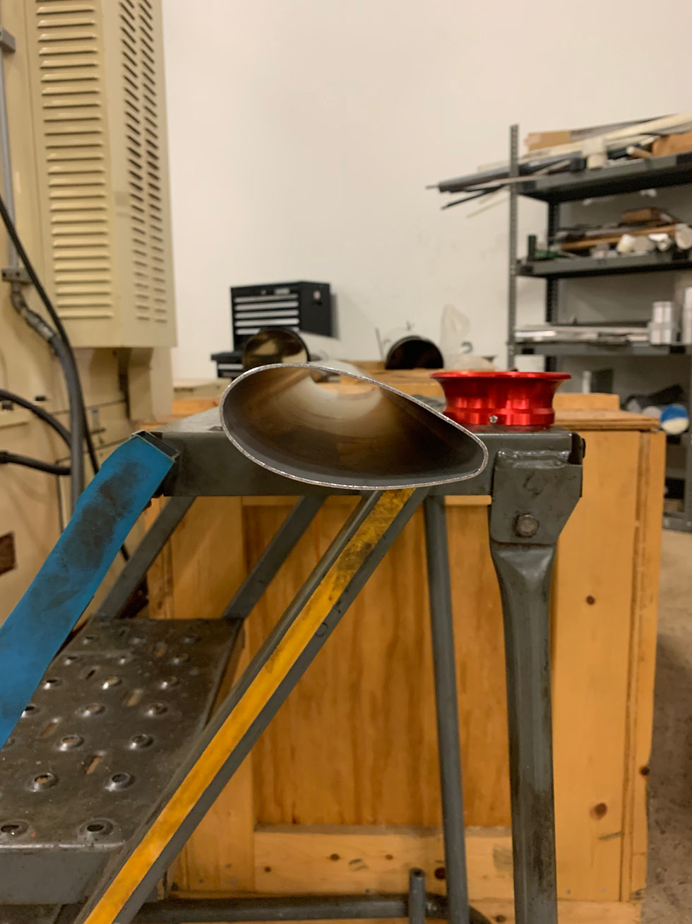 Inside of extruded symmetrical tube