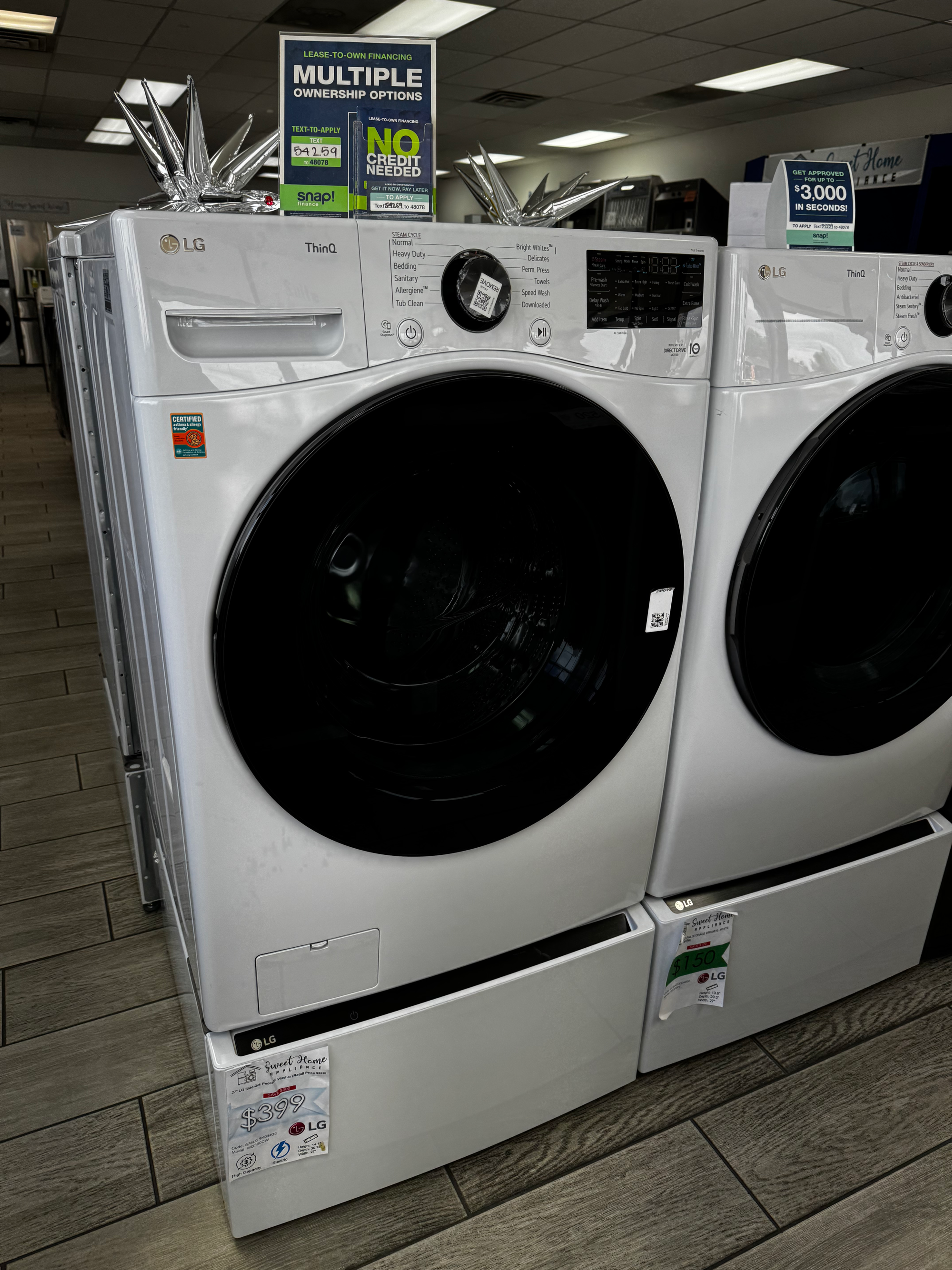 NEW LG WASHER! 4.5 cu ft Front Load White!