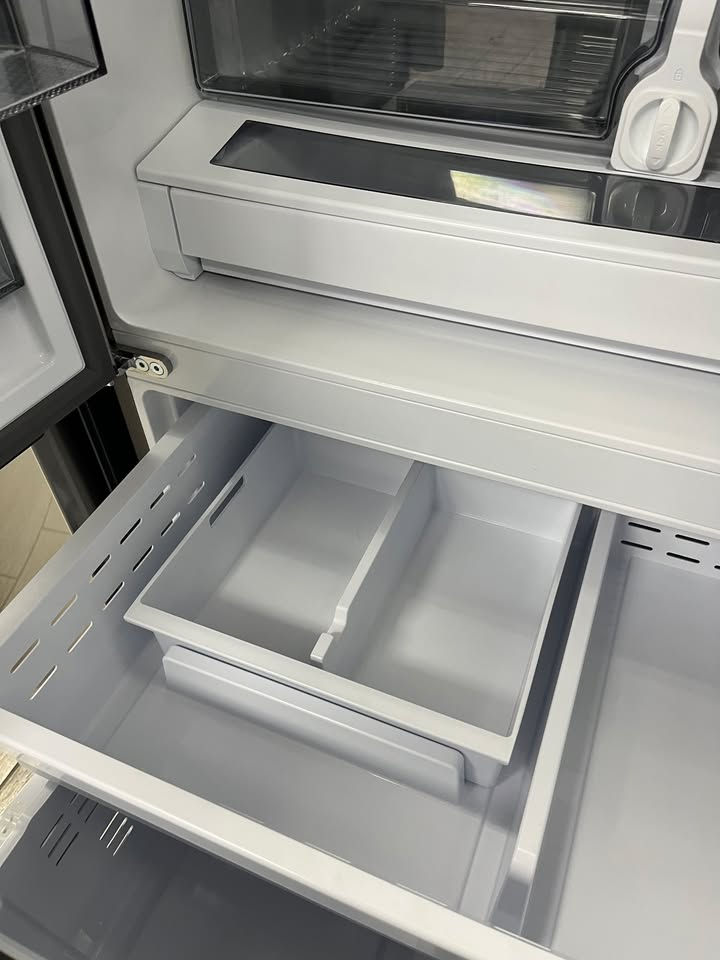 Thumbnail: Samsung Refrigerator! 31 cu ft French Door 4-Types of Ice Stainless Steel
