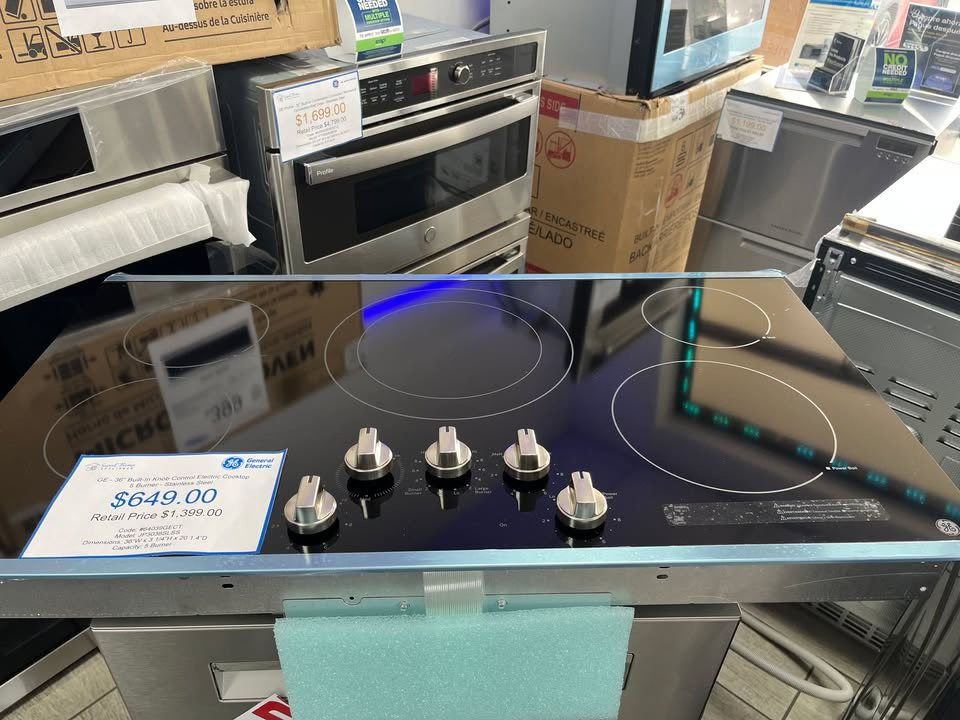 Thumbnail: GE - JP3036SLSS 36" Electric Cooktop 5-Burner Stainless Knobs