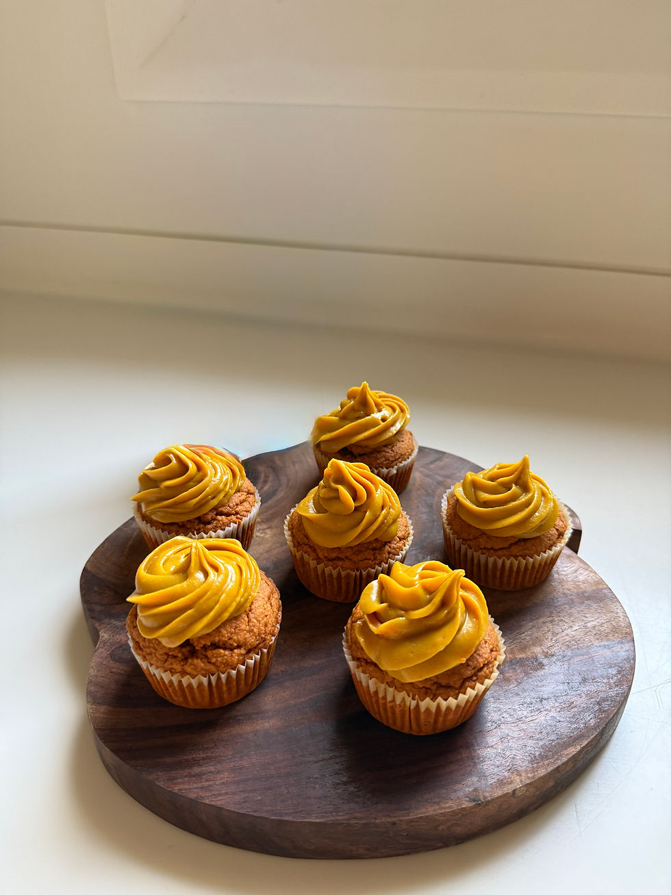 Mango Cupcakes