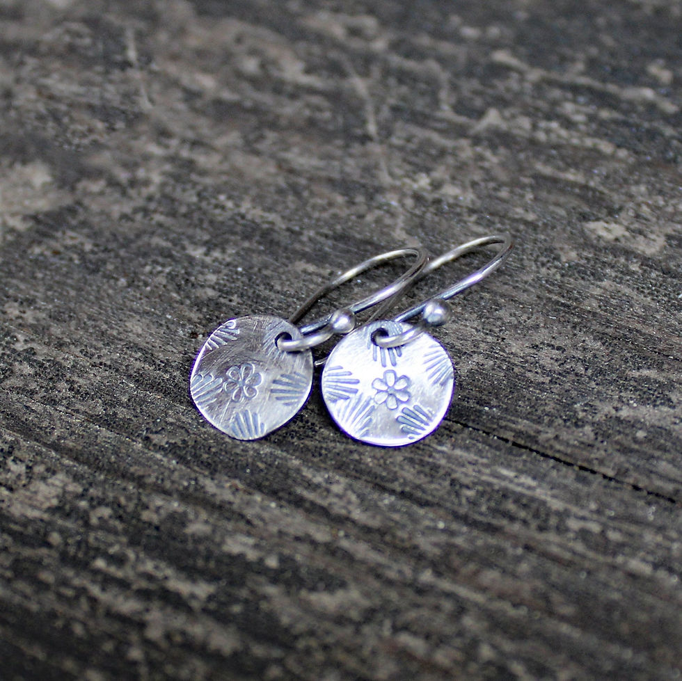 Thumbnail: Sterling silver disc daisy dangle earrings
