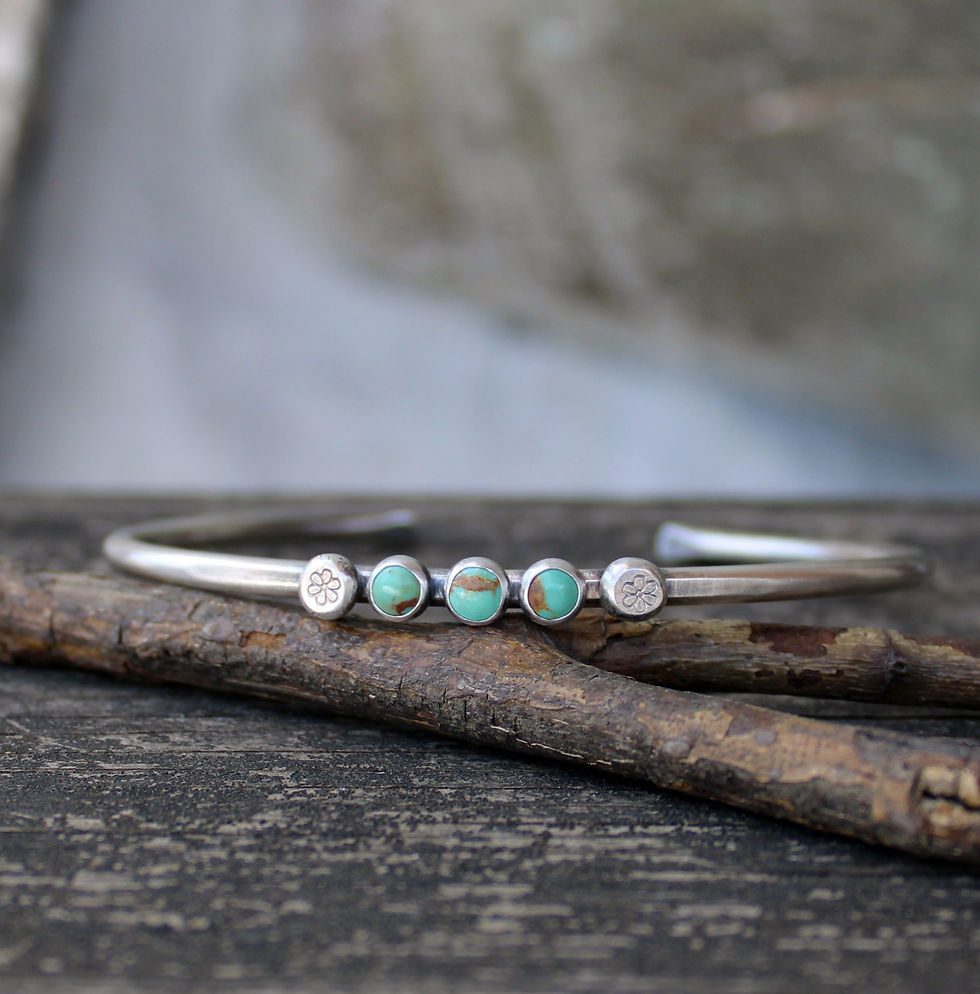Thumbnail: Rustic Kingman turquoise sterling silver cuff bracelet