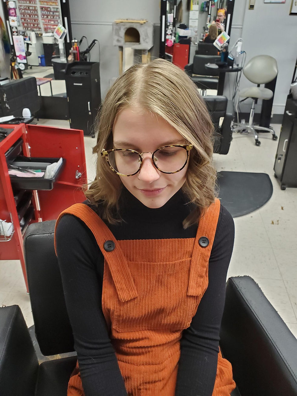 Sam Haircut Chair Front