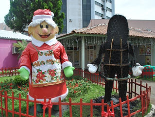 UNIÃO DA VITÓRIA: ATÉ PAPAI NOEL É VÍTIMA DE VÂNDALOS