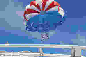 parasailing in south korea, jeju island