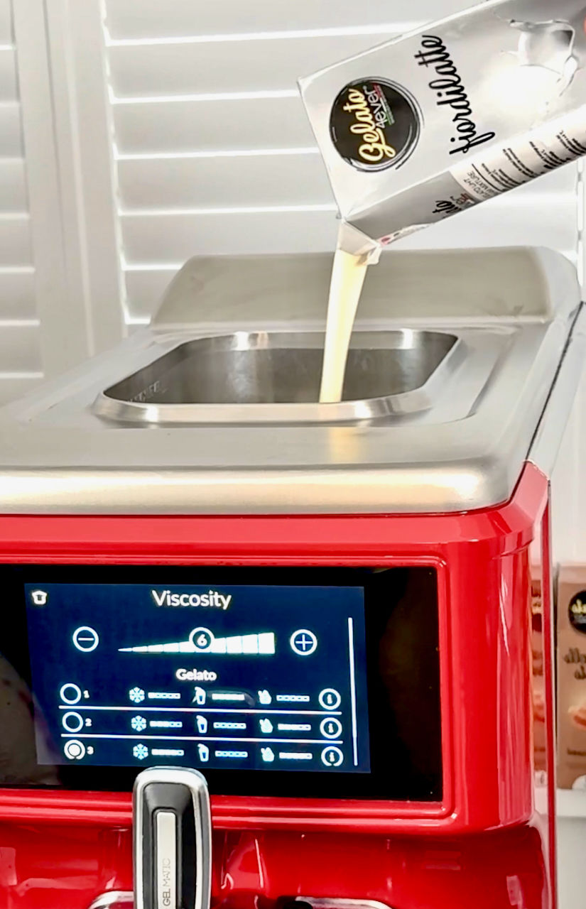 Thumbnail: Milk Cream (Fiordilatte) Box of 12 Bricks