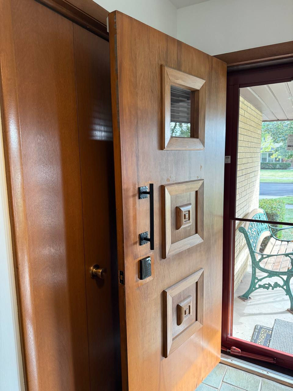 Professional door lock replacement and hardware installation, including deadbolts, smart locks, and handle sets. Secure and p