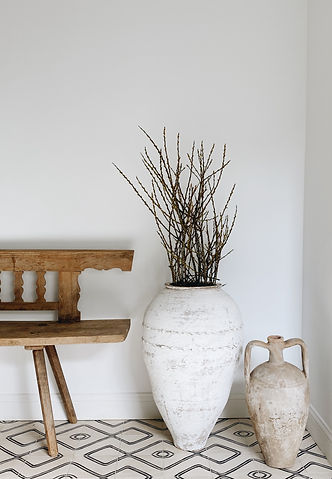 Modern, neutral interior design by Cailtin Flemming | San Francisco interior designer