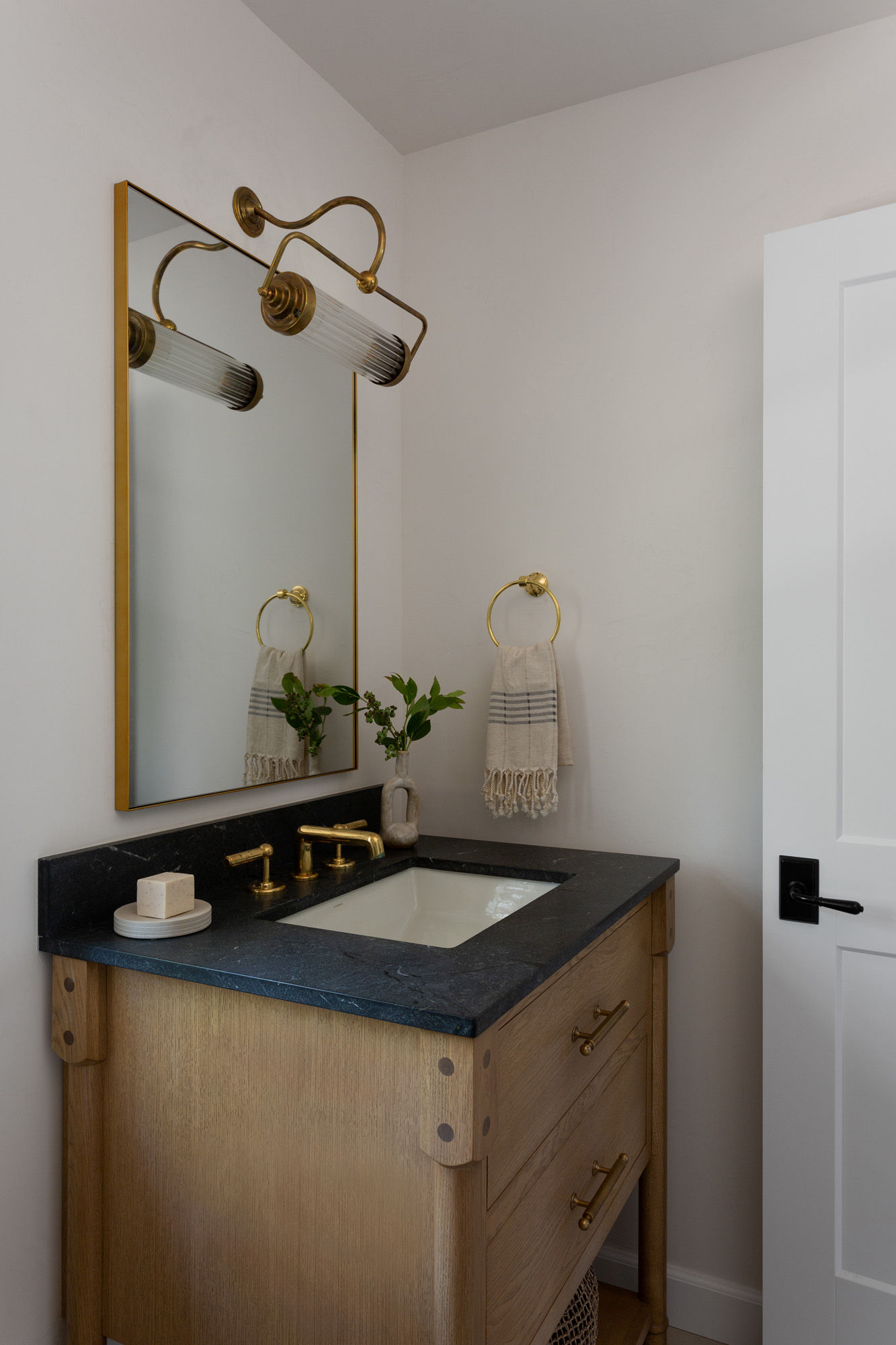 Lindsey Brooke Design Hidden Valley Cottage Project16.jpg | Projects ...