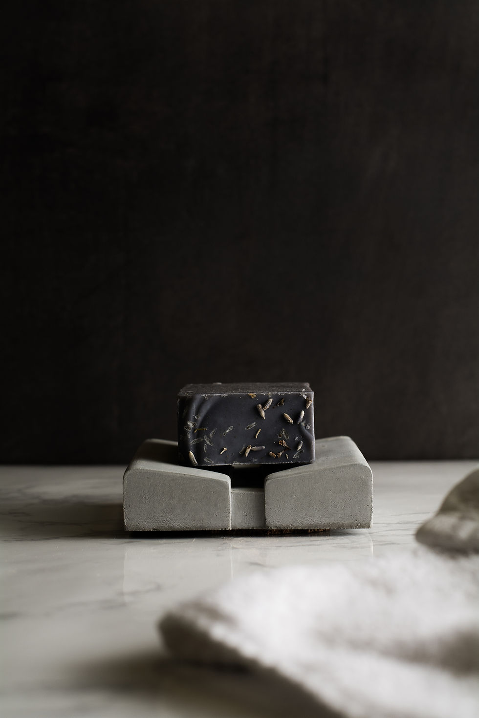 Concrete soap dish