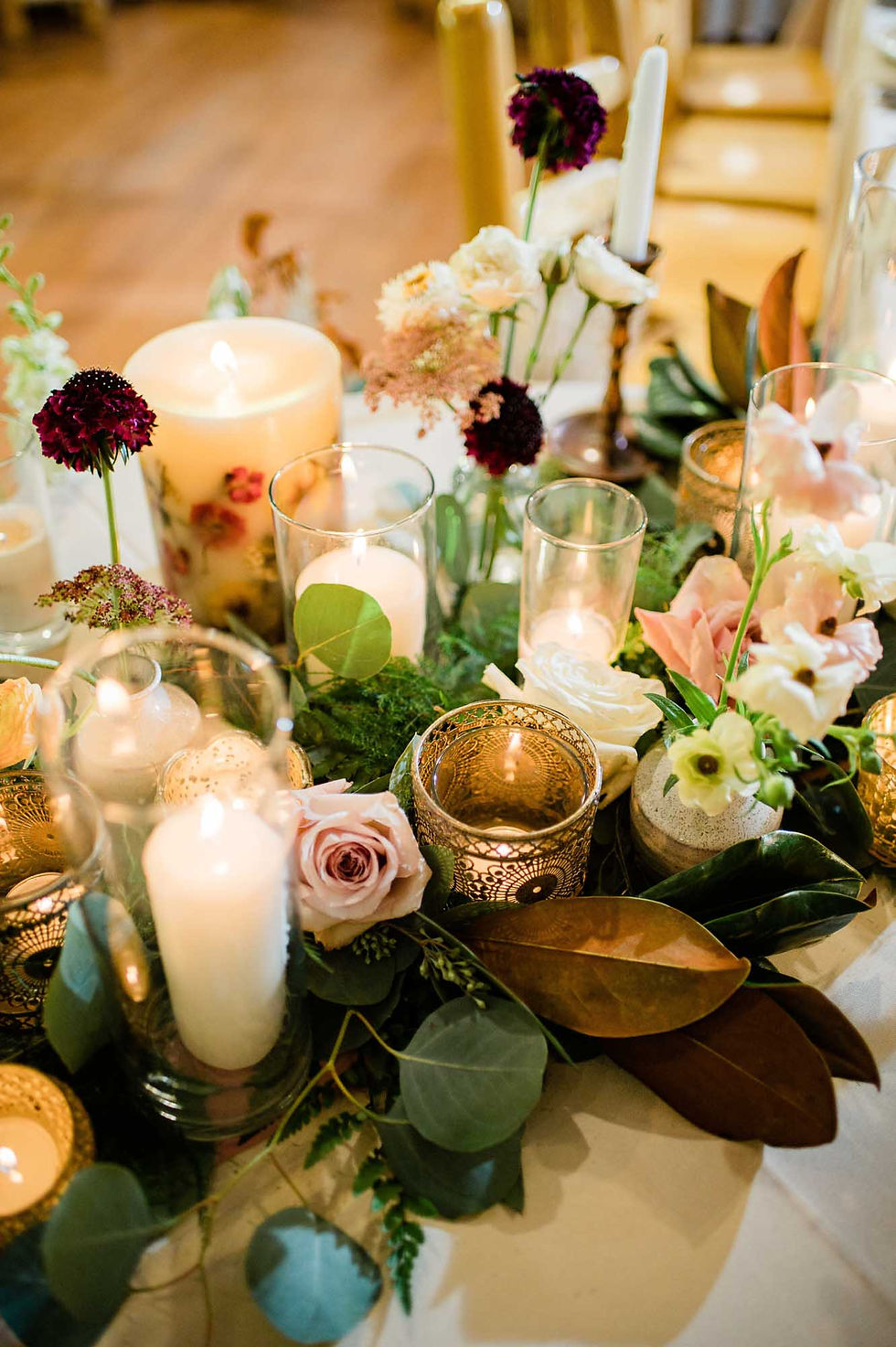 Reception table decorations at the Wild Basin Lodge in Allenspark, CO