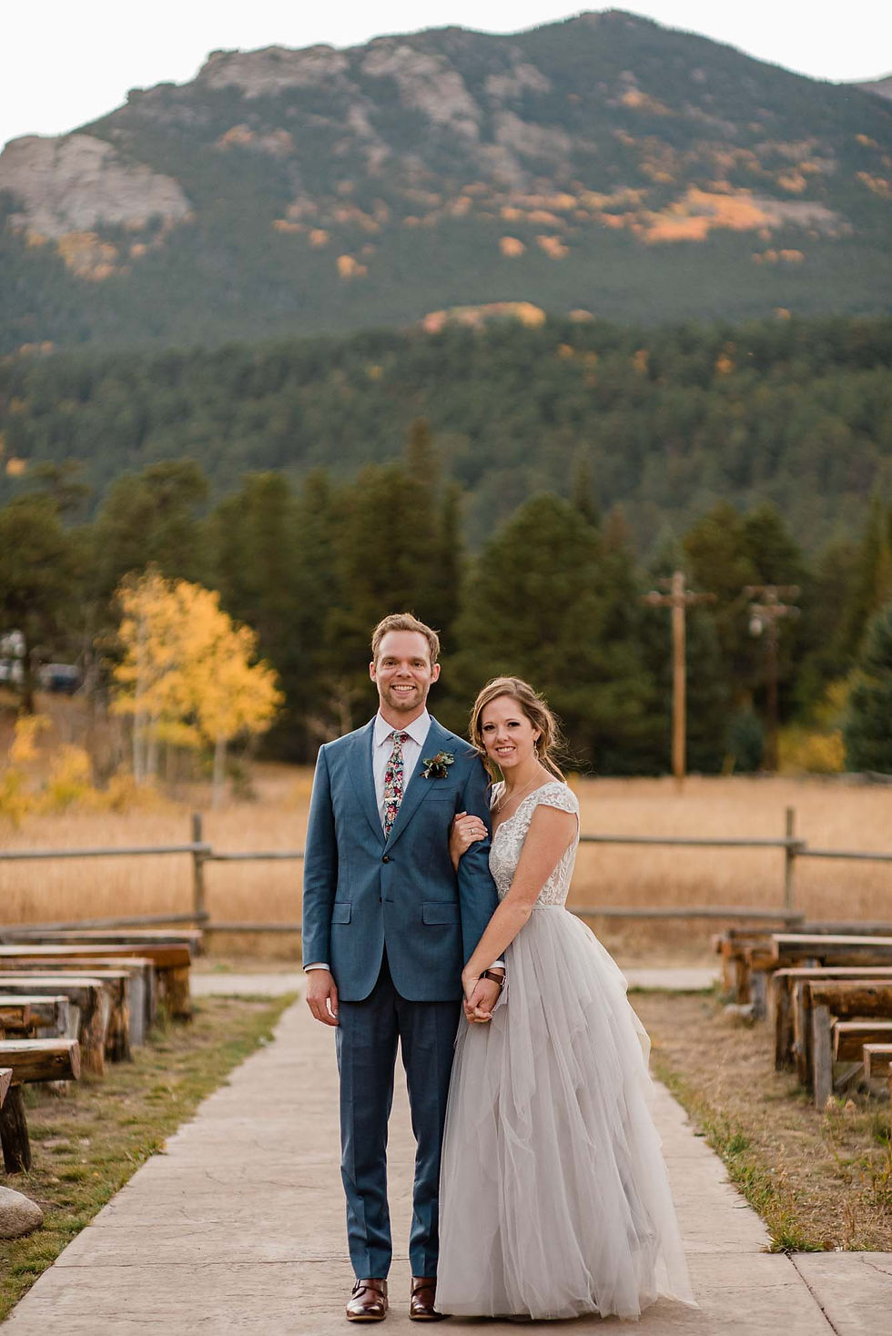 October wedding ceremony at Wild Basin Lodge in Allenspark, CO
