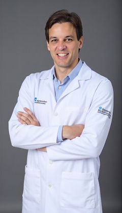 Foto Dr. Eduardo 5.jpg