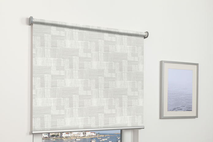 Rollo mit Akku und Fernbedienung