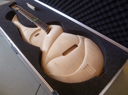 Echoes-of-Time, Harp guitar by Thierry André, build process