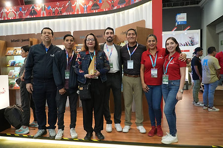 Pabellón para ProChile ganador ORO en la FIL 2025