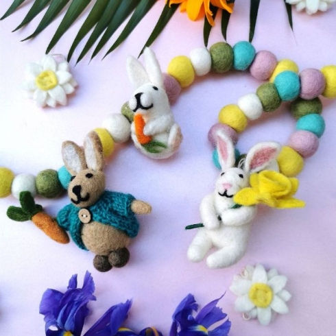 Thumbnail: Handmade Hanging Daisies