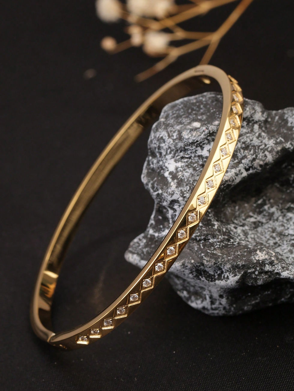 Thumbnail: 1 Piece of European and American Geometric Rhombus-Shaped Bracelet with Rhinesto