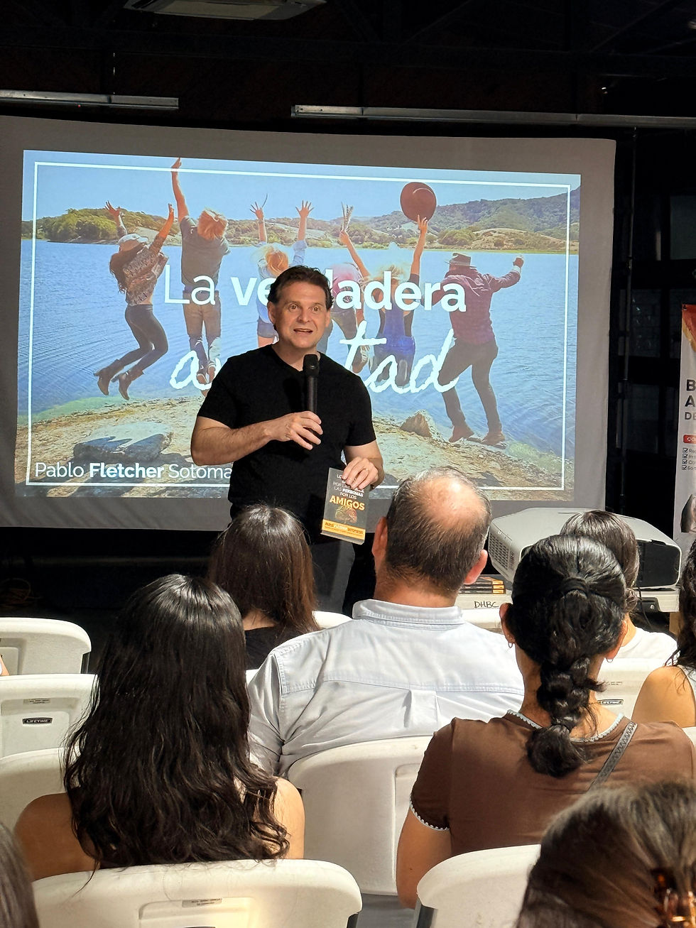 Los amigos también alimentan: Pablo Fletcher comparte con la comunidad BAMX el valor de la amistad