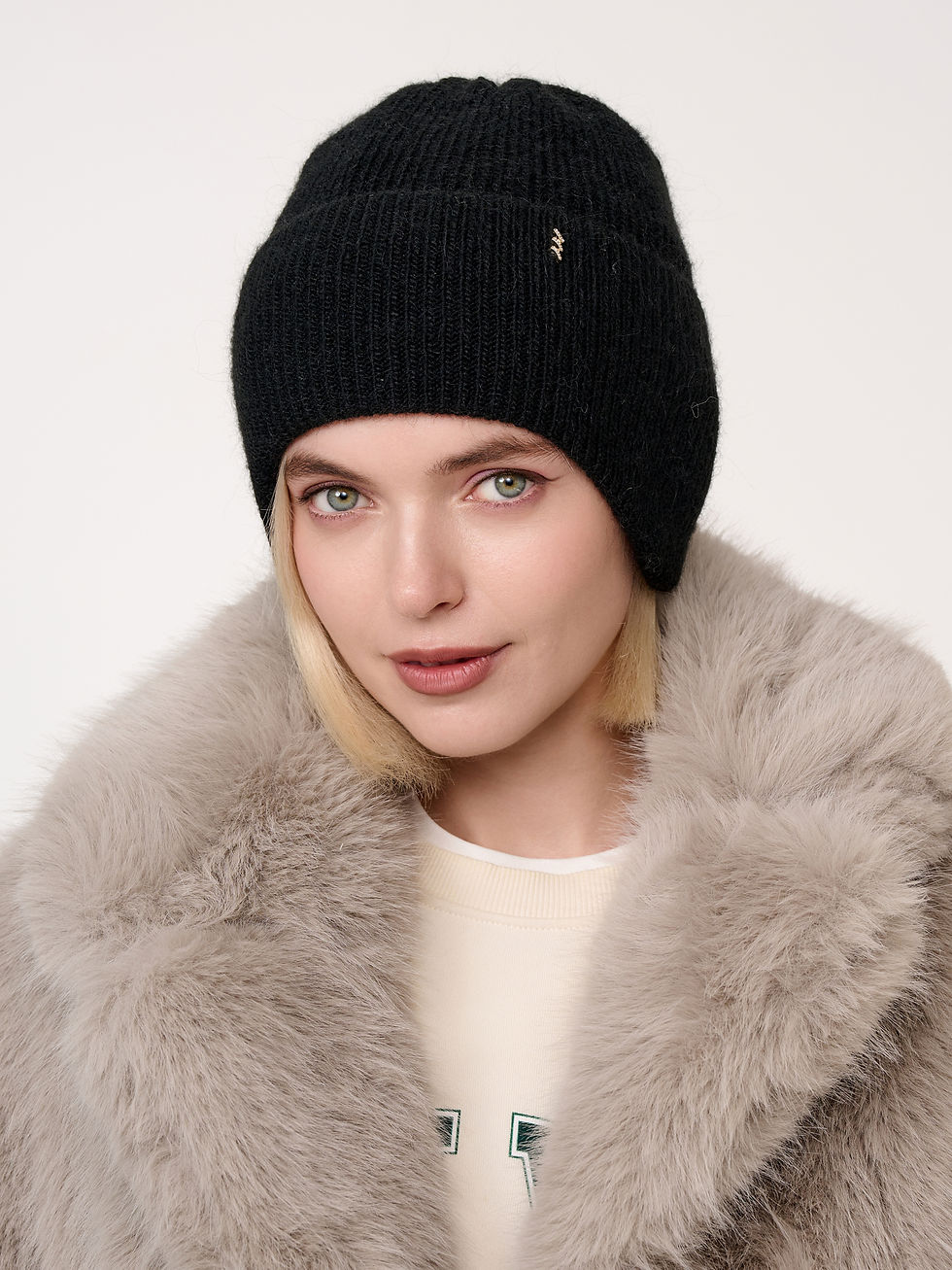 Миниатюра: SHW224032