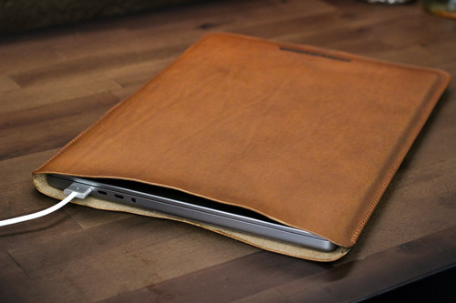macbook sleeve leather