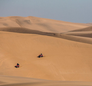 quadbikes desert_edited.jpg