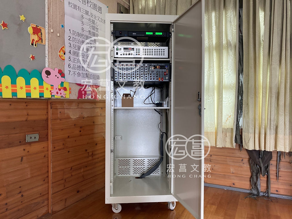 縮圖：視聽教室設備(2)