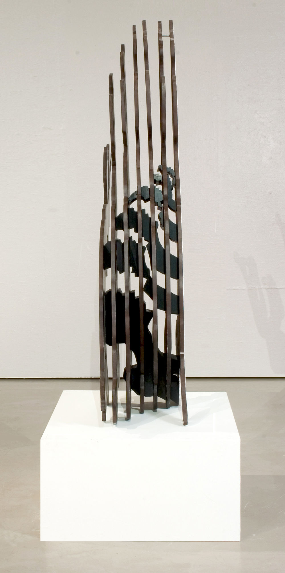Abstract sculpture by Bec with dark vertical bars