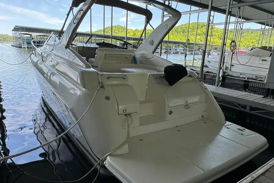 imagen ilustrativa de su planchada de popa