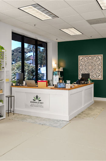 Emerald Key Wellness welcoming front desk and lobby in Cocoa FL