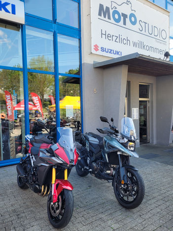 Moto Studio Heilbronn Blick von den Parkplätzen