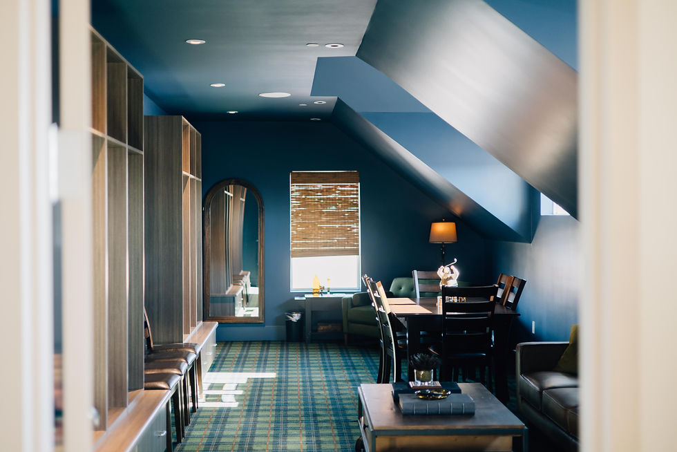 Grooms room at the Eyrie at Glen Eagle